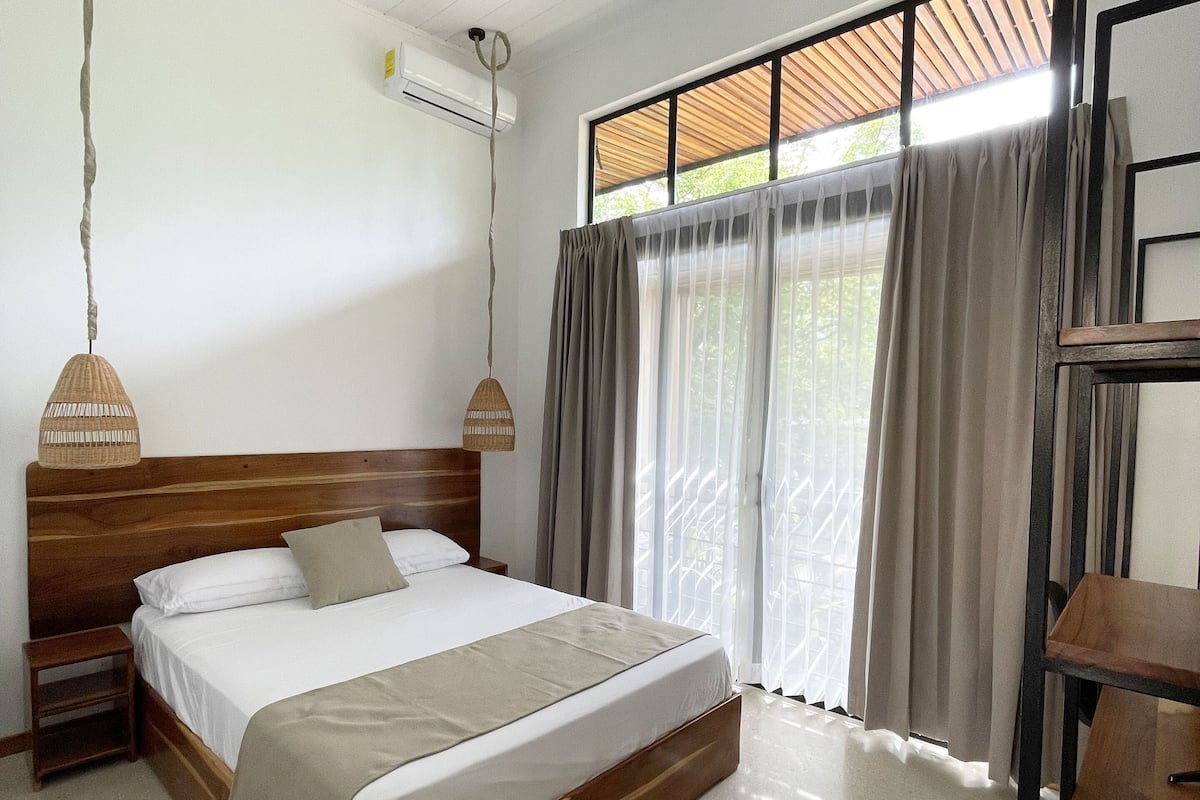 1 habitación y caja de seguridad en la habitación