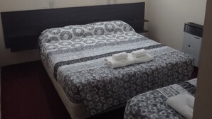 Room - Hotel Las Vegas 1 (Villa Carlos Paz)