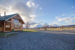 Restaurant - Domos Río Serrano - Caja Los Andes (Torres del Paine)