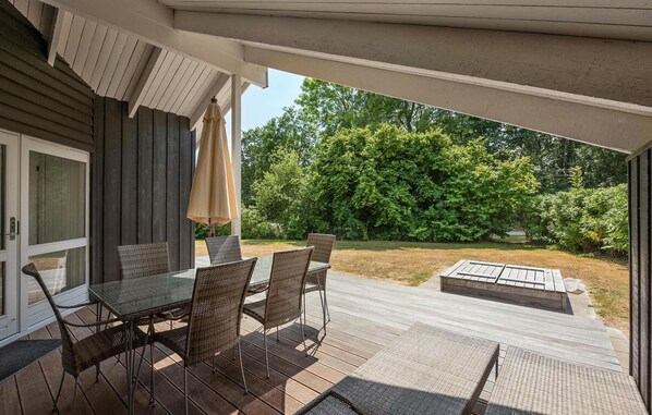 Outdoor dining - Gorgeous home in Sydals with WiFi (Sydals)