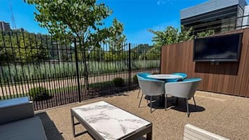 Suite, 2 Queen Beds, Terrace, River View | Terrace/patio
