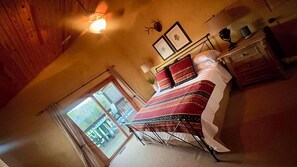 2 bedrooms, free WiFi, bed sheets, wheelchair access - Spacious Cottage on Golfing Resort w/ Ice Skating & More

 (Camdenton)