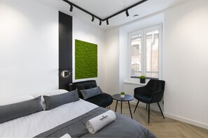 2 camere, biancheria da letto di alta qualità, tende oscuranti