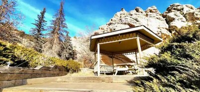 SUPER Unique 4BR 3Bath Nature Home Getaway - 9beds