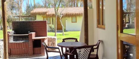 Cabana família, vista para o jardim | Terraço/pátio
