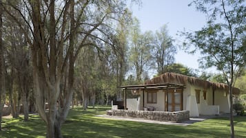 Cabaña familiar, vistas al jardín | 2 dormitorios y caja fuerte