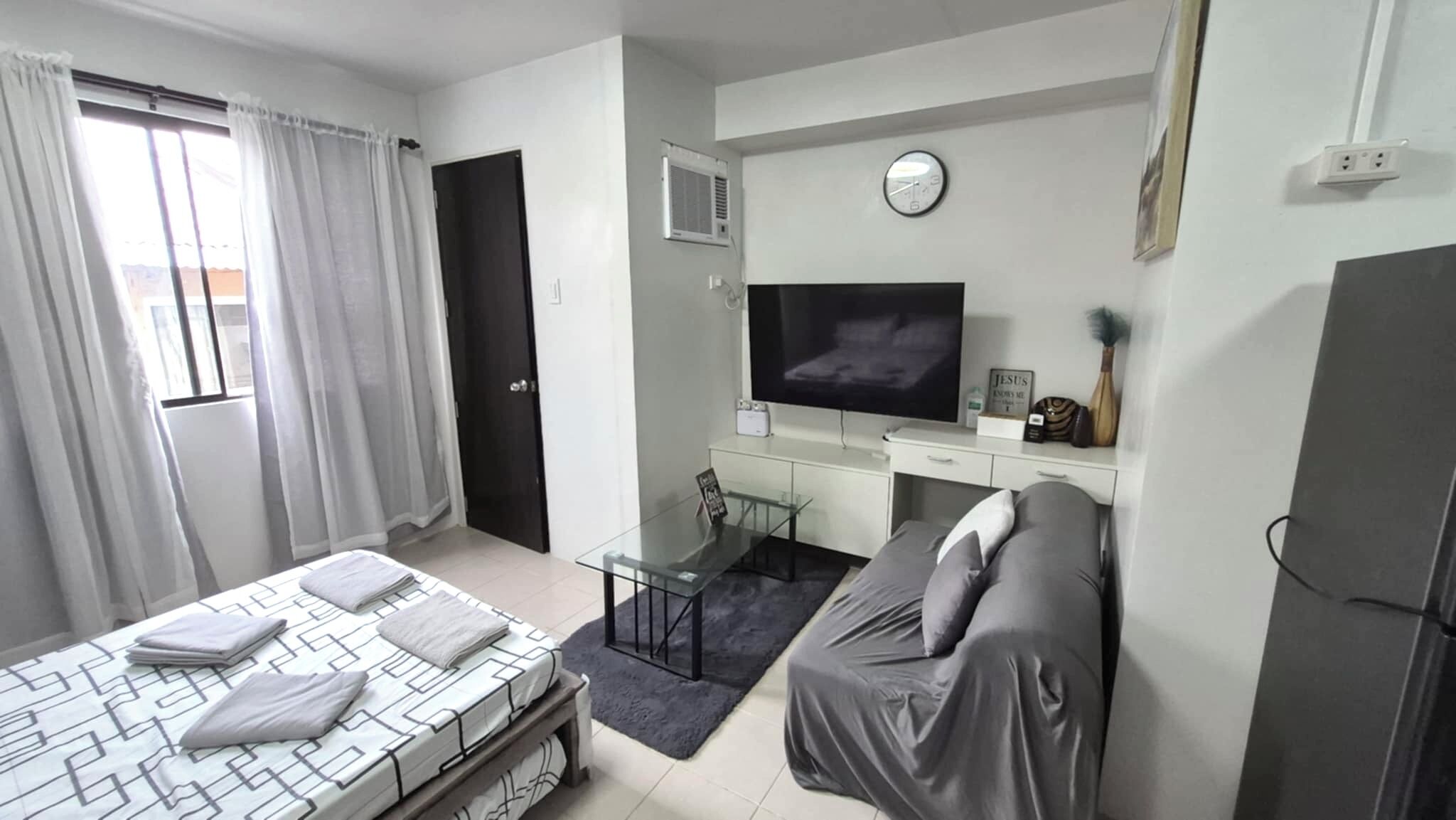 1 chambre, fer et planche à repasser, Wi-Fi gratuit, draps fournis