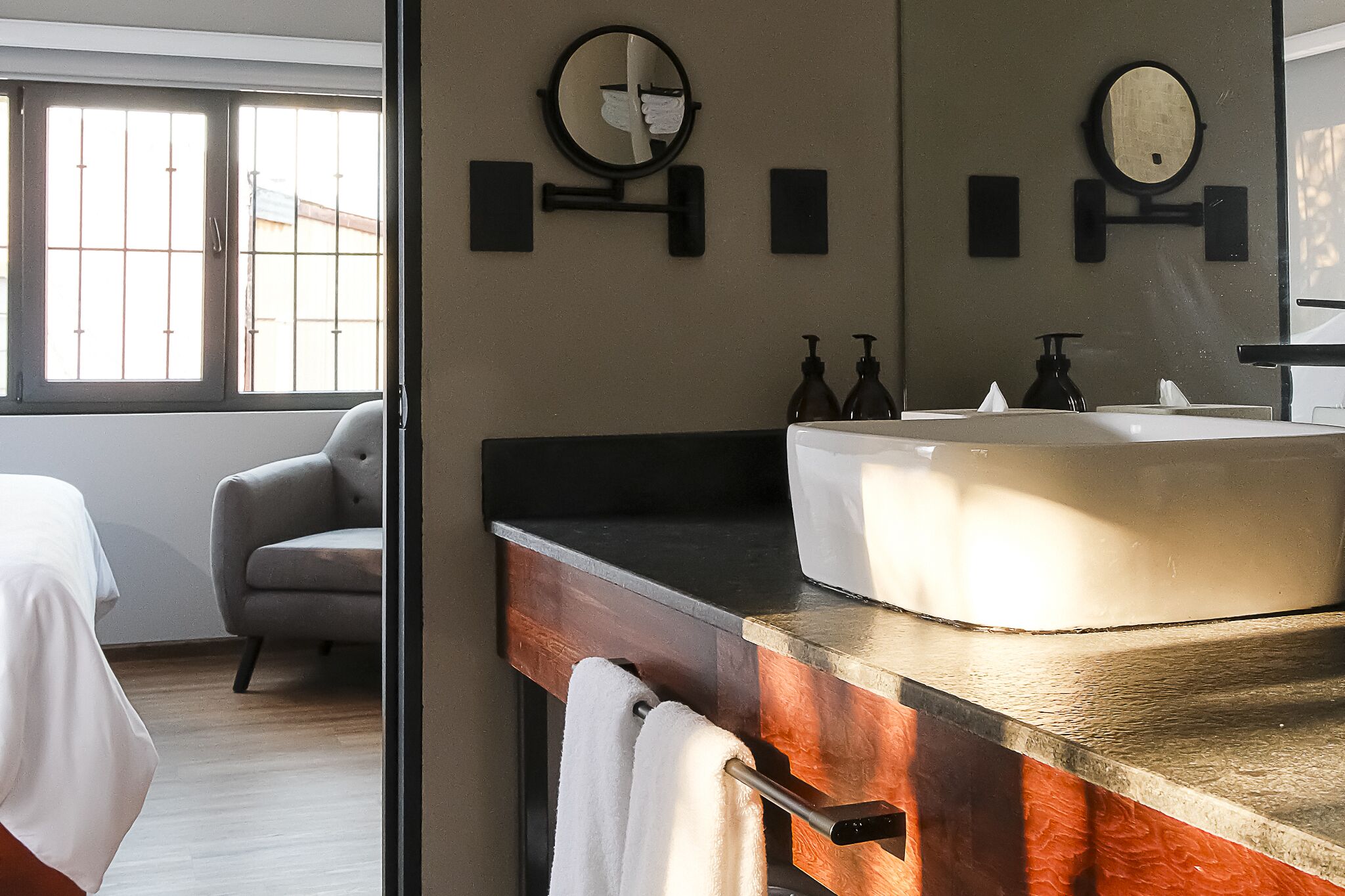 Premium Apartment, Non Smoking, City View | Bathroom | Free toiletries, hair dryer, towels