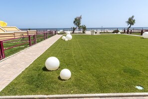 Property grounds - SE054 - Senigallia, sea-front studio at the Residence''Pyramids'' (Senigallia)