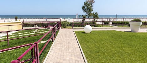 Enceinte de lâhĂ©bergement