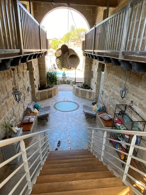 Interior - "Au Petit Grammont" Gîte de Charme Ambroise, Piscine et Jacuzzi au Cœur du Lot (Lacapelle-Marival)