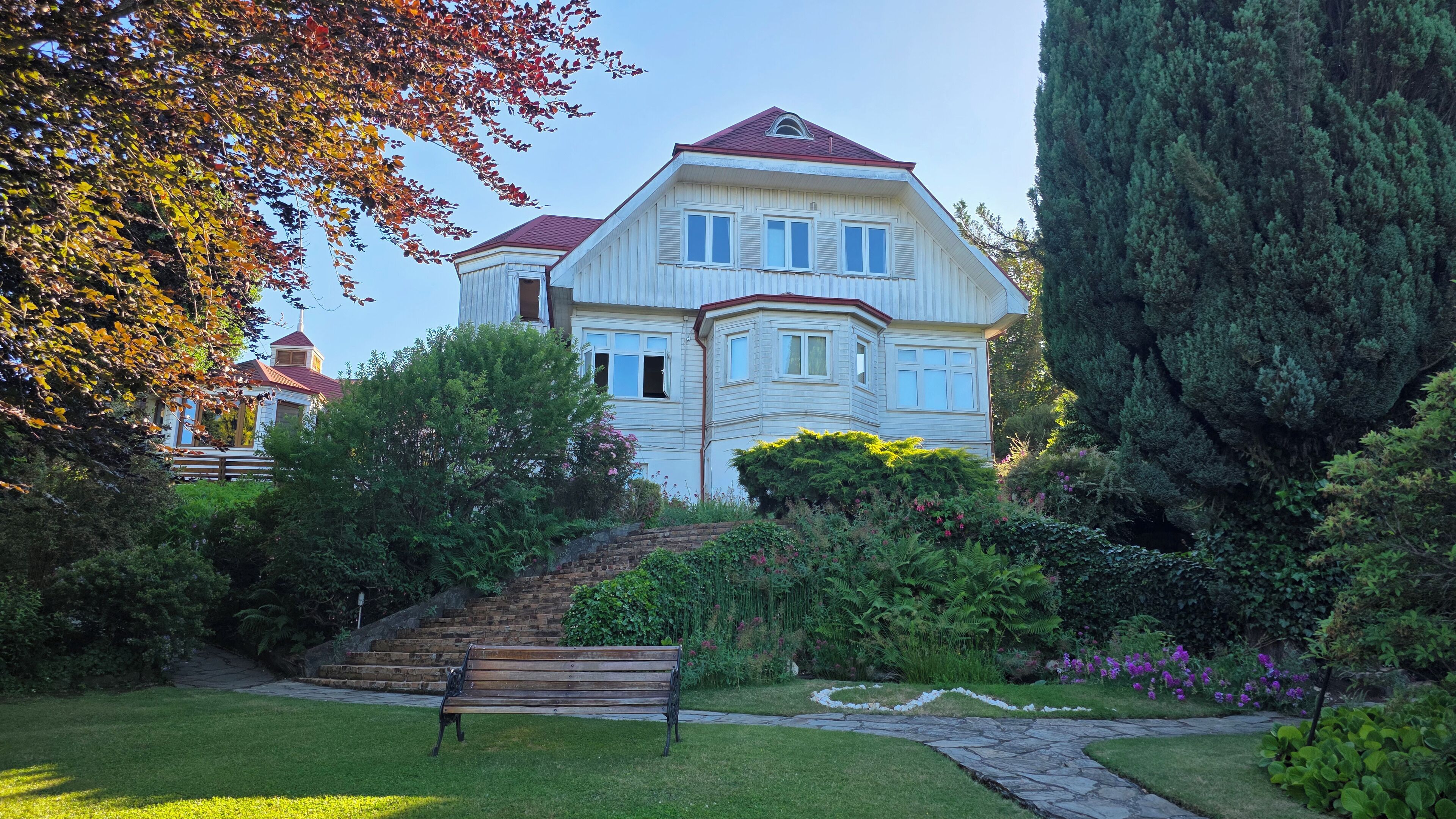 Fachada de la propiedad