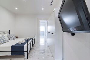 2 chambres, lit parapluie, Wi-Fi, draps fournis