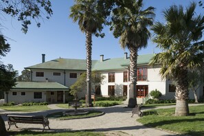 Fachada de la propiedad