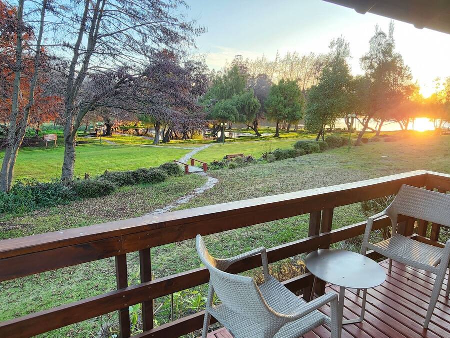 Kahden hengen standard-huone, näköala puistoon | Terassi/patio