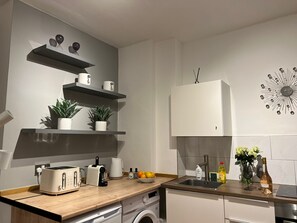 Fridge, microwave, oven, stovetop - Location, Location, Location!
Cosy 2Beds Apartment in The Heart of Soho (London)