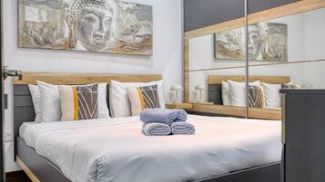 3 makuuhuonetta, silitysrauta/-lauta, ilmainen Wi-Fi, vuodevaatteet