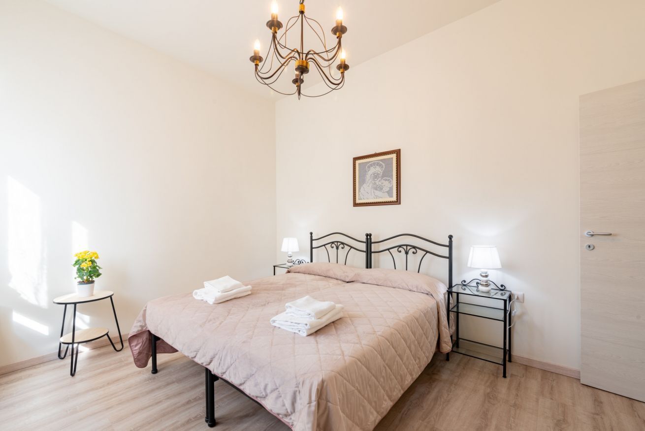 1 chambre, fer et planche à repasser, Wi-Fi, literie fournie