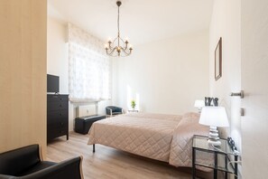 1 soverom, strykejern/-brett, wi-fi og sengetøy