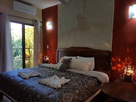 Honeymoon Room | Individually furnished, desk, free WiFi