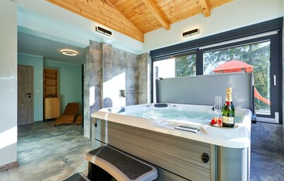 Beautiful home in Karlovac with sauna