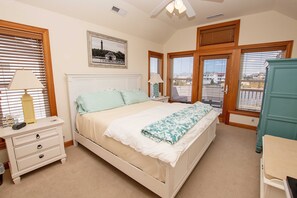 5 bedrooms, iron/ironing board, free WiFi, bed sheets