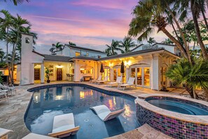 Et oppvarmet basseng