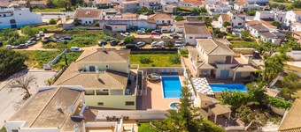 Villa Glamour by Portucasa