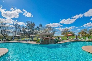Indoor pool - Serene Haven Leisure and Convenience (Scottsdale)