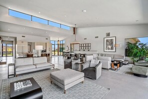 Smart TV, fireplace, books, offices