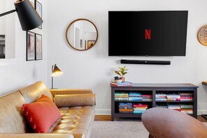 Smart TV, books