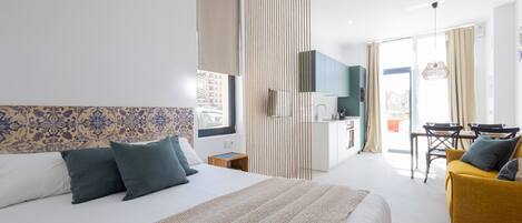 Fer et planche Ă repasser, Wi-Fi gratuit, draps fournis