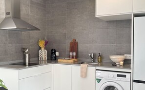 Fridge, microwave, coffee/tea maker, electric kettle