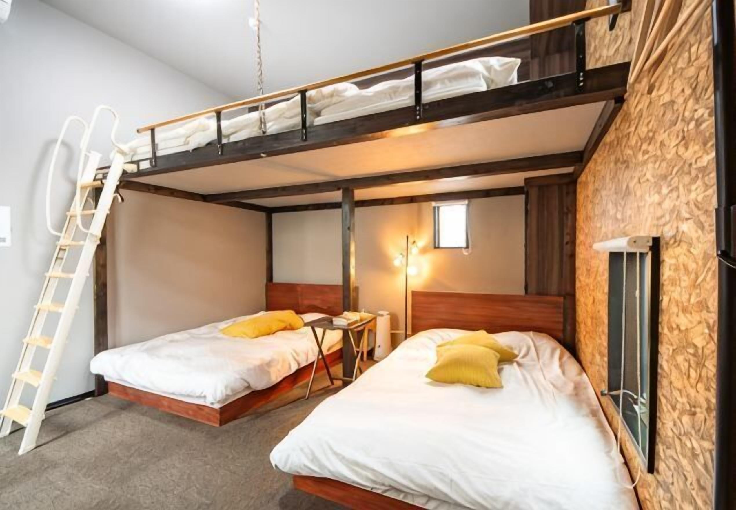Free cribs/infant beds, free WiFi, bed sheets