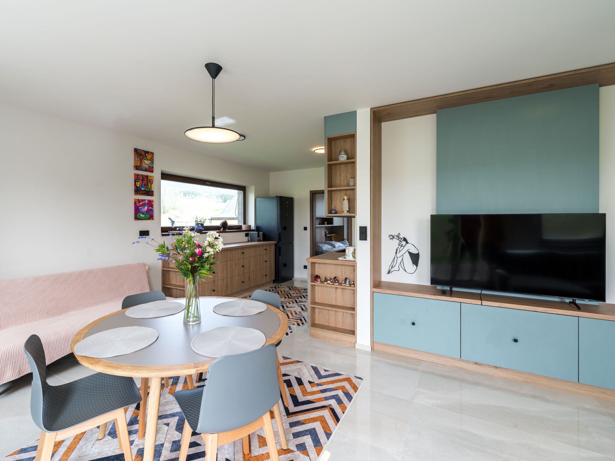 Kitchen / Dining Room