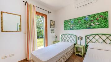 2 bedrooms