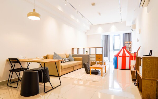 Comfort Apartment | Living area - Vivo SOHO Suites by Airhost (Kuala Lumpur)