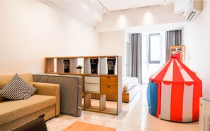 Comfort Apartment | Living area - Vivo SOHO Suites by Airhost (Kuala Lumpur)