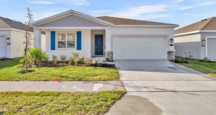 12 min to Legoland & SeaLife- Games/Peppa Pig/Dinning