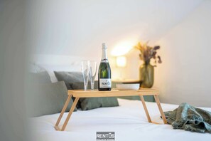 4 dormitorios, escritorio, cuna de viaje y wifi