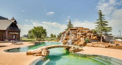 Spacious Edmond Vacation Rental w/ Shared Pool!