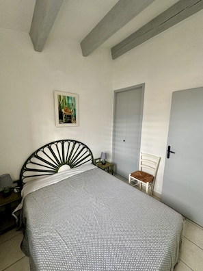 2 bedrooms, free WiFi - Appartement Front de Mer, Pleine Vue Mer, 5 Per, Wifi, Piscine, Animaux Acceptés (Agde)