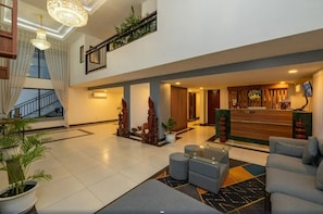 Sala de estar en el lobby