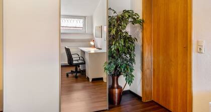 Apartment 'Thüringer Wald' with Wi-Fi