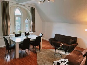 Dining - Apartment 'Harzliebe' with Mountain View, Private Garden and Wi-Fi (Bad Harzburg)