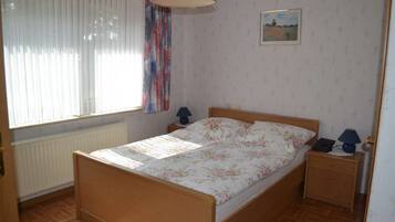 1 bedroom, free WiFi, bed sheets, wheelchair access
