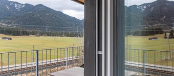 Apartamento vacacional "Hotel Zum Schwanen - 1" con vistas a la montaña, balcón y Wi-Fi