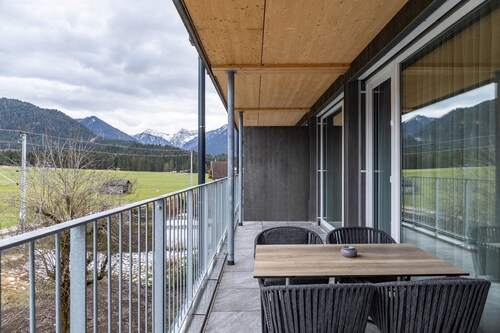 Ferienwohnung "Hotel Zum Schwanen - 1" mit Bergblick, Balkon und WLAN