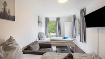 1 bedroom, free WiFi, bed sheets