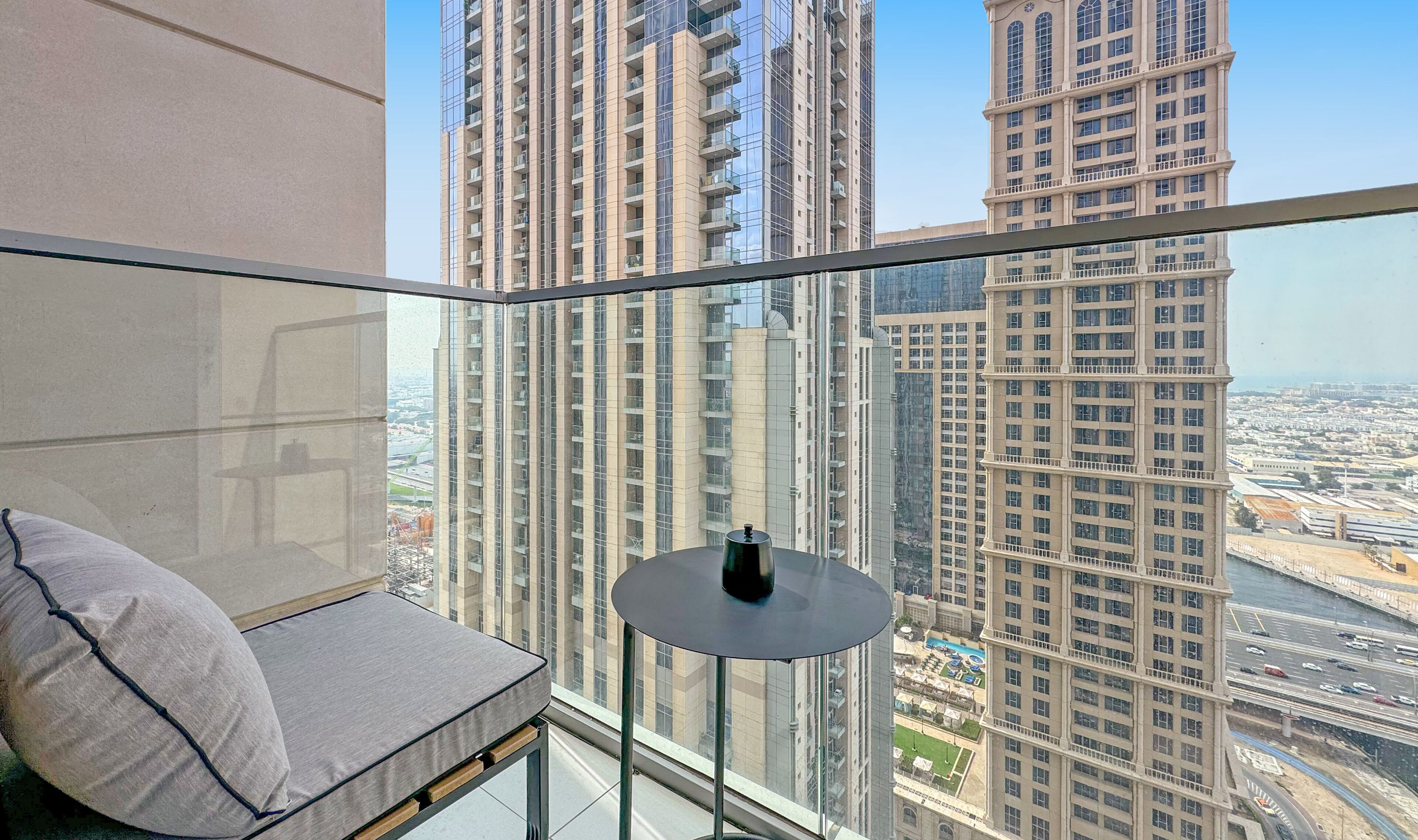 Apartamento de lujo | Balcón